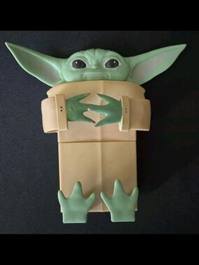 Star Wars: The Mandalorian Baby Yoda Flexi Desk Top Phone Holder